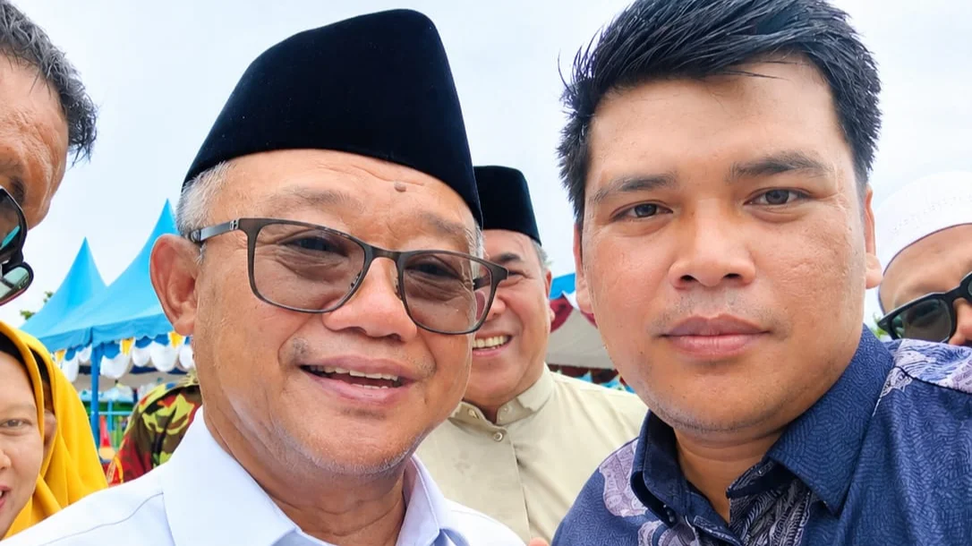 Pengurus Harian PGRI Aceh Tamiang Hadiri Seminar Nasional bersama Bapak Menteri Pendidikan Dasar dan Menengah RI di Kabupaten Simeulue Provinsi Aceh